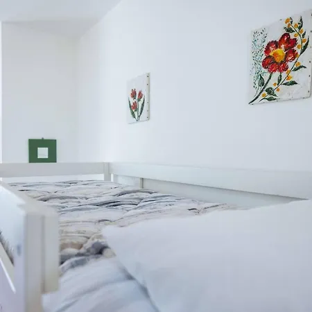 8 - Bilocale A In Collina شقة ريتشيوني
